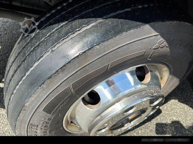 Furgone personalizzato MERCEDES-BENZ Atego 823 L Koffer 7,30m* LBW 1to*Klima*Alu*TOP