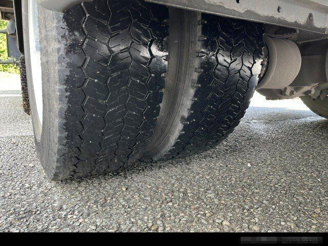 Furgone personalizzato MERCEDES-BENZ Atego 823 L Koffer 7,30m* LBW 1to*Klima*Alu*TOP