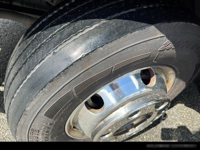 Telaio furgone MERCEDES-BENZ Atego 823 L Koffer 7,30m* LBW 1to*Klima*Alu*TOP