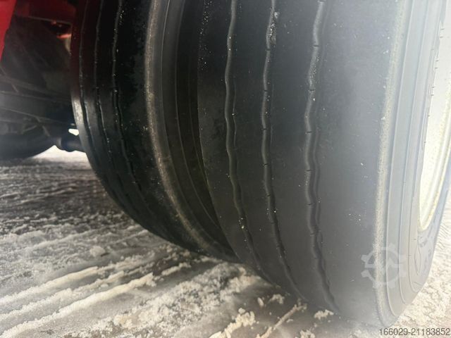 Werkplatform oplegger KÄSSBOHRER SPA Mega Tele Plattform Auflieger mit Radmulden