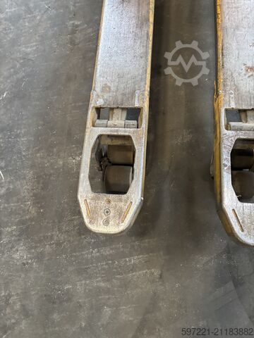 Elektrische palletwagens Jungheinrich ERE 120