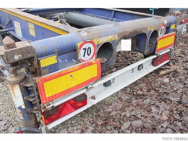 Kamion za otkači  semirmorchio ribaltabile 40portacontainer usato