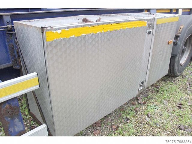 Kamion za otkači  semirmorchio ribaltabile 40portacontainer usato