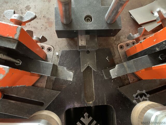 Maskin för hörnskarvning Anton System EVM 250