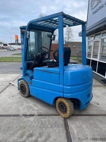 1996 Toyota FBMF25 triplex electrische heftruck Toyota FBMF25 triplex electrische heftruck