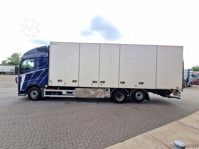 Bavul Volvo FH 13.460 6X2 - full air - WB600 - Leather seat...