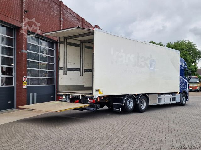 Bavul Volvo FH 13.460 6X2 - full air - WB600 - Leather seat...