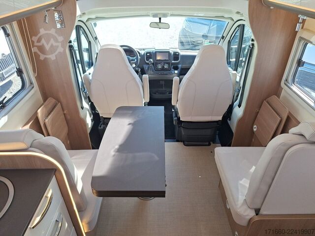 Camper semintegrato BÜRSTNER Lyseo TD Harmony Line 727 G Hubstützen*Luftfeder