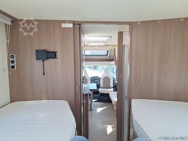 Camper semintegrato BÜRSTNER Lyseo TD Harmony Line 727 G Hubstützen*Luftfeder