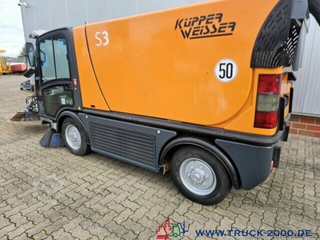 Veegmachine Boschung Küpper Weisser S3 3 Besen + HD Reiniger+Laubs.