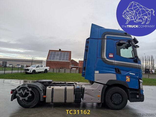 Standard-SZM Renault T 440