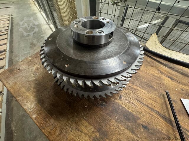 WEINIG + ABB Robot automatic gluing and sizing line WEINIG PowerMat 2400+ ProfiPress T 5500 HF