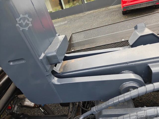 Hakenarmsystem MAN TGX 26.400 Container Hyvalift Crane HIAB 144