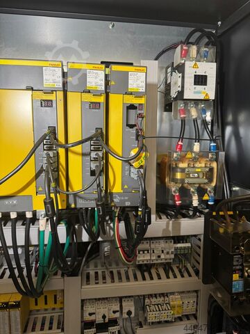 CNC-Dreh- und Fräszentrum DOOSAN PUMA 480 LM