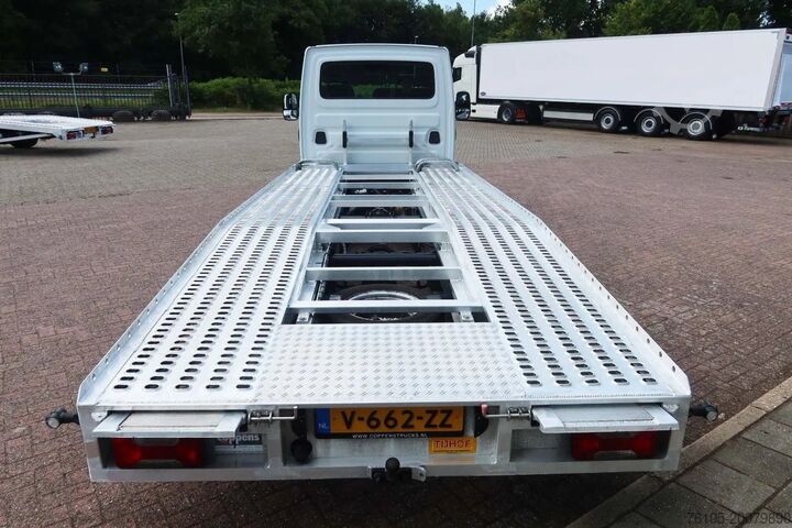 Autotransporter Iveco 40 C 18 Luchtering 3.0 L motor Tijhof opbouw