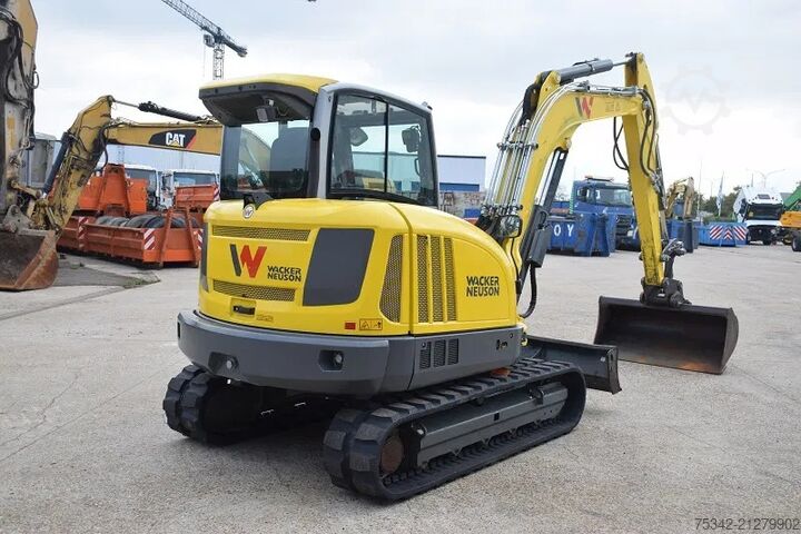 Mini-pelle WACKER NEUSON ET 65 - 1600 Hours