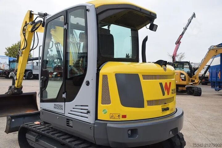 Mini-pelle WACKER NEUSON ET 65 - 1600 Hours