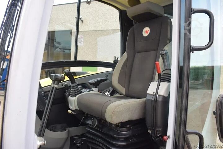 Mini-pelle WACKER NEUSON ET 65 - 1600 Hours