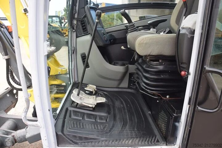 Mini-pelle WACKER NEUSON ET 65 - 1600 Hours