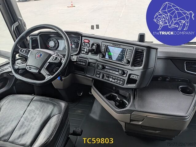 Estándar-SZM Scania S 520