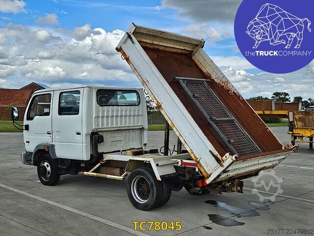 Skraldevogn Nissan Cabstar 120cv dc benne