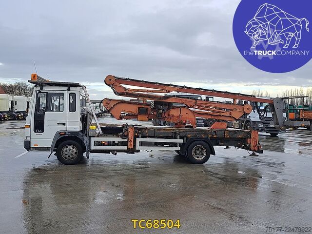Chassis med førerhus Volvo FLC