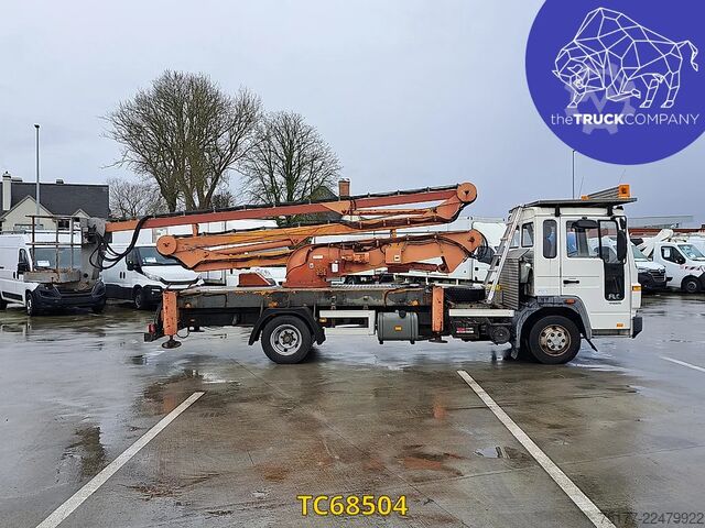 Chassis med førerhus Volvo FLC