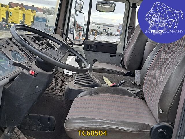Chassis med førerhus Volvo FLC