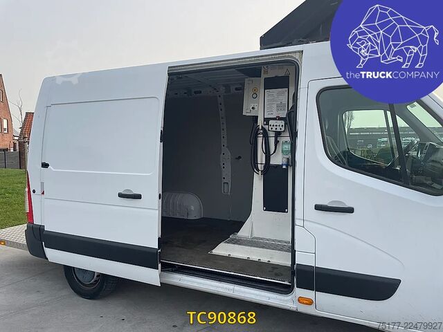 Løfteplatform Renault Master 145.35 Nacelle