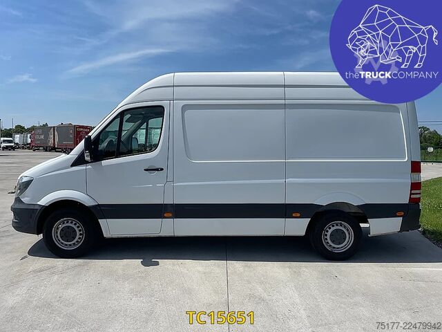 Kassevogn Mercedes-Benz Sprinter 213 37s