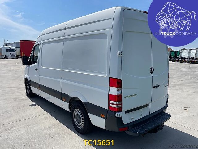 Kassevogn Mercedes-Benz Sprinter 213 37s