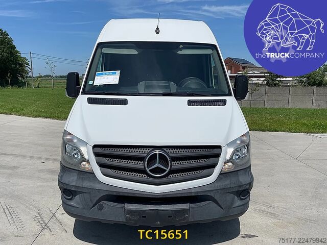 Kassevogn Mercedes-Benz Sprinter 213 37s