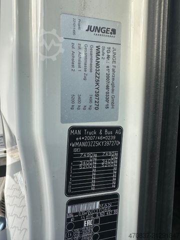 Dobozos furgon MAN TGL 8.160 / Seitentür / LBW