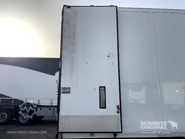 Naczepa chłodnia Schmitz Cargobull Semitrailer Reefer Multitemp