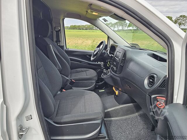 Bestelauto MERCEDES-BENZ VITO 111