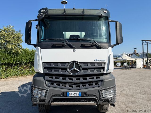 Betonmixer vrachtwagen Mercedes-Benz Arocs 4145