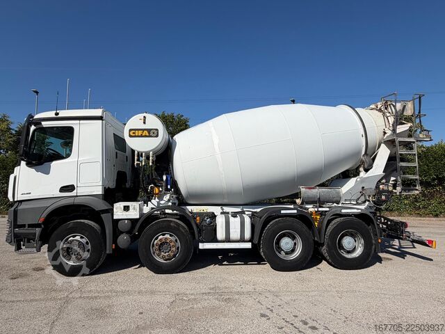 Betonmixer vrachtwagen Mercedes-Benz Arocs 4145