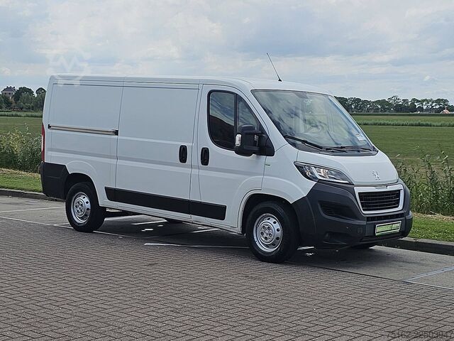 Bestelauto PEUGEOT BOXER 2.0