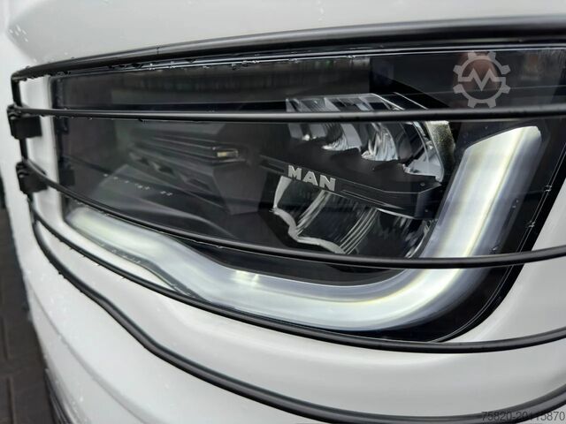 Vrachtwagen met kraan MAN TGX 33.520 6X4 TREKKER-BAKWAGEN COMBI + FASSI F...