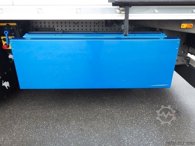 Koeloplegger SCHMITZ CARGOBULL SKO 24/L FP 45 Carrier HE 19/Doppelst./Trennwand