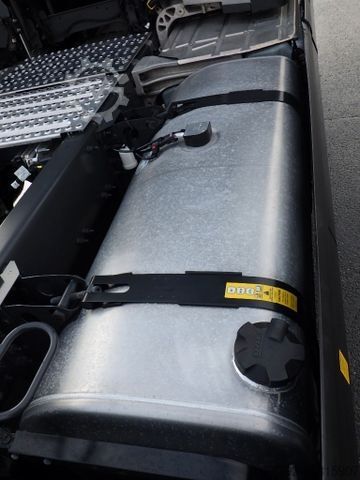 Standaard trekker VOLVO FH460 TC Globe-XL/VEB/Safety/2xTank/Alcoa/226tkm