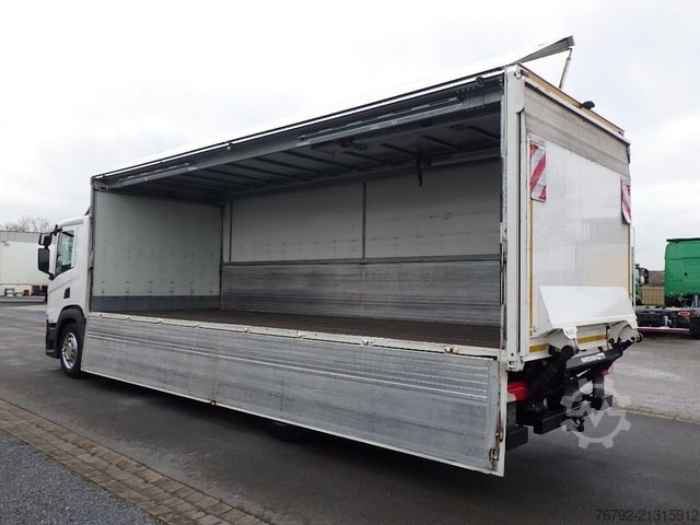 LKW mit Kofferaufbau SCANIA P 280 B Getränkeko. 7,3m/Lasi/LBW/2xAHK/Vollluft