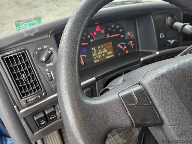 Camión frigorífico Volvo FM330 Multizone Lenk u. Kühlkoffer