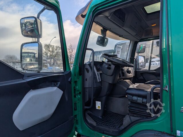 Camión caja Volvo FL-280 4x2 16Tons EURO5 Portaltüren