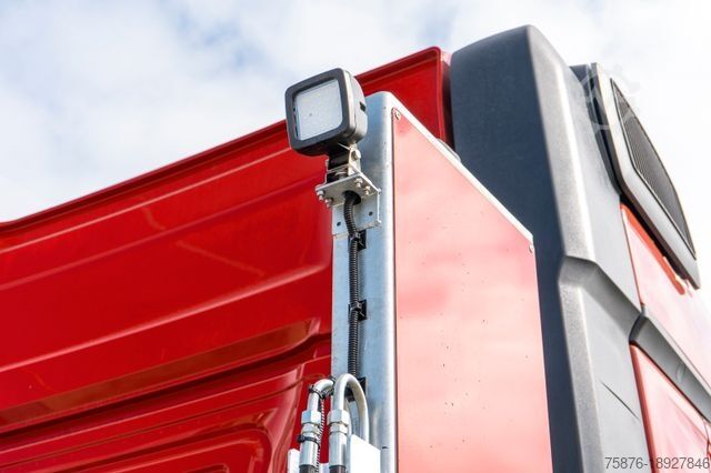 Autószállító teherautó MERCEDES-BENZ Actros mit Anhänger für 6 PKW