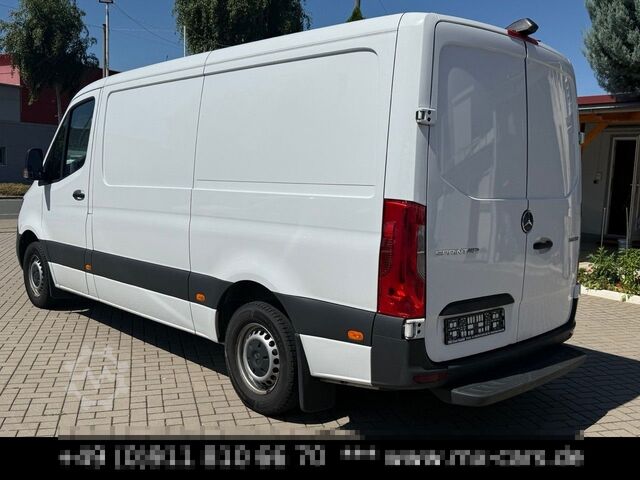 Duba panelată MERCEDES-BENZ Sprinter 315 RWD L2H1 Klima Kamera Navi Tempomat