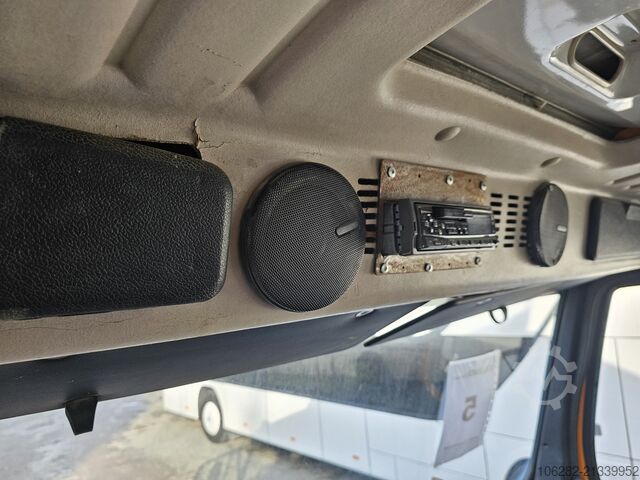 Trójstronna wywrotka Mercedes-Benz 1719 AK 4x4 V6 Steel/Steel Manuell Dreis