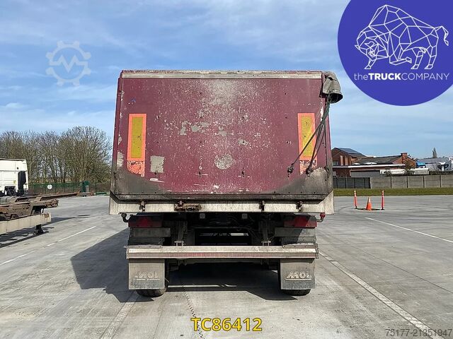 Teherautó MOL 32m3 geïsoleerd