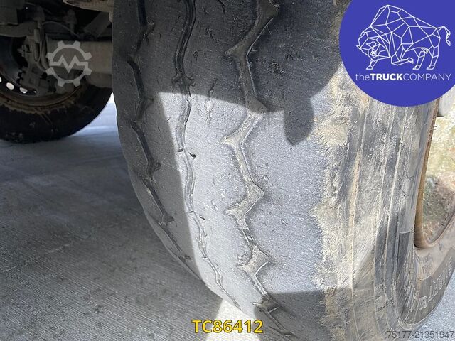 Teherautó MOL 32m3 geïsoleerd