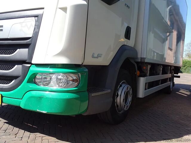 Kølet/frosset transport DAF LF 230 Konvecta Multi-Temp